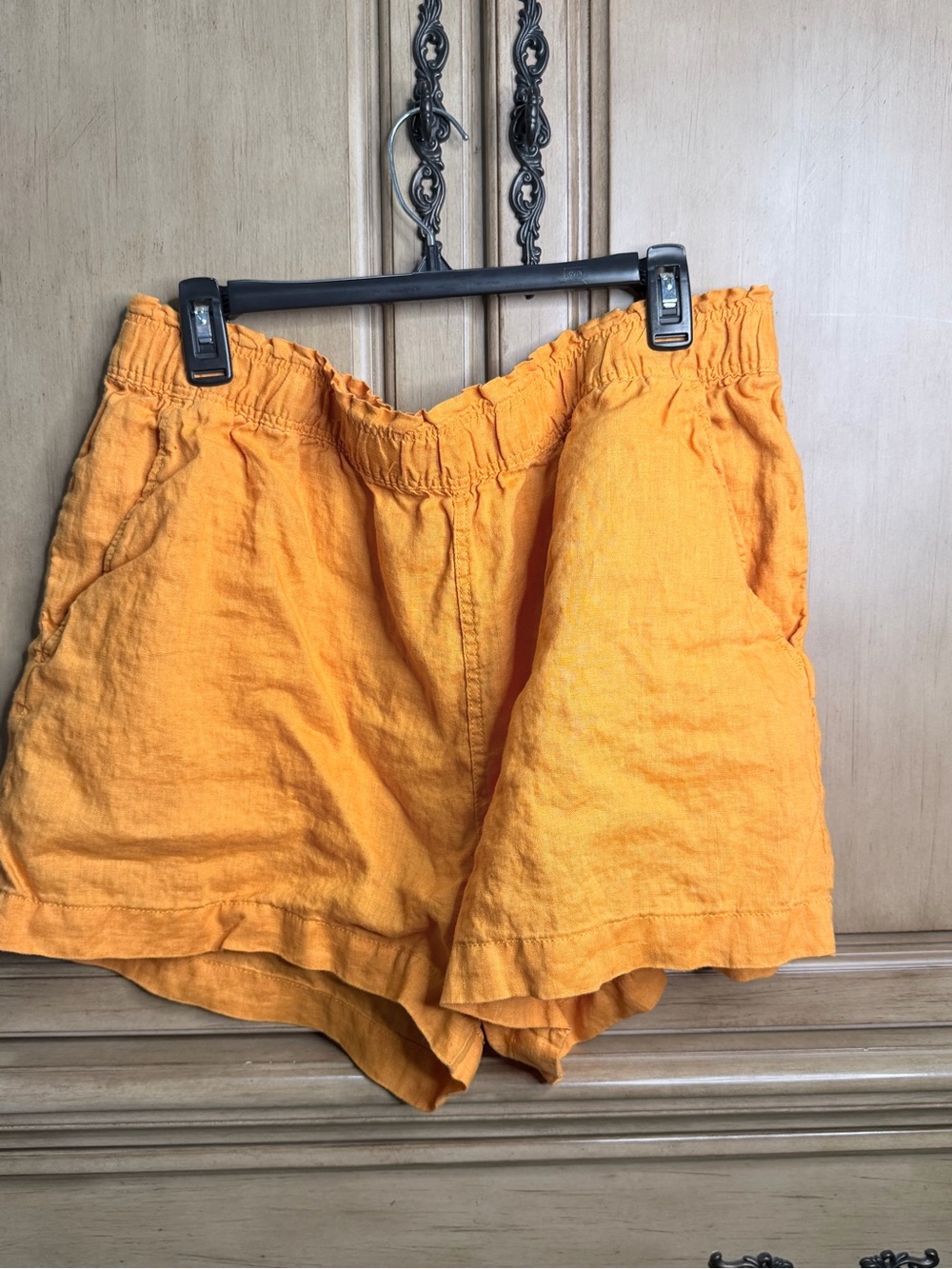 H&M Women’s Casual Elastic-Waist Orange Linen Shorts